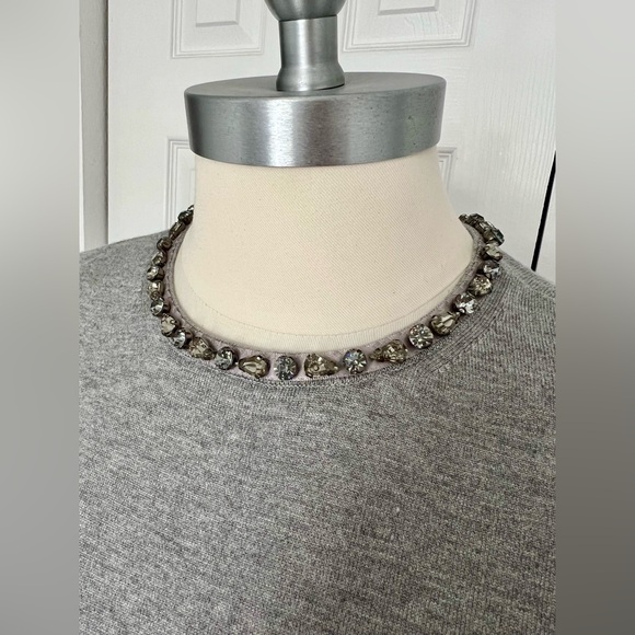 WHBM NWT Gray Short Sleeve Sweater with Embellished Collar Size Medium - Picture 3 of 12